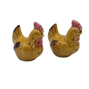 Vintage Yellow Chicken Salt & Pepper Shakers Ceramic Hen Pair Farmhouse Decor